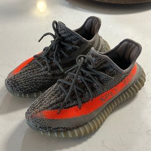 Yeezy 350 Belugas size 7 mens ladies size 8